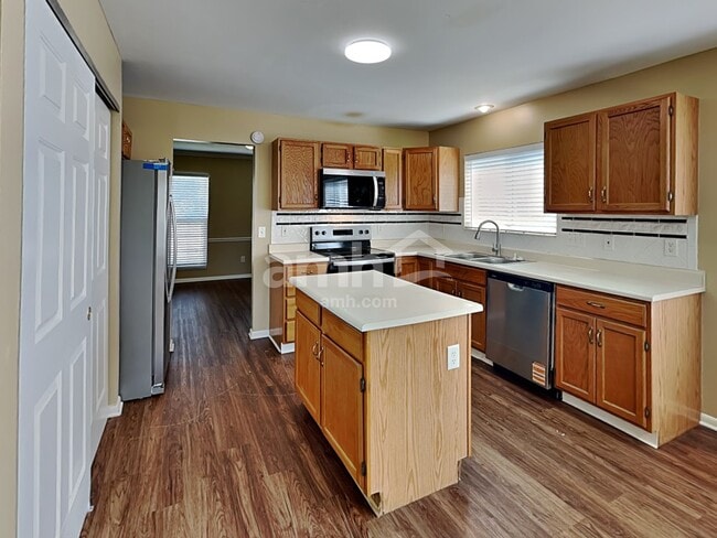 Photo - 1001 Vixen Dr