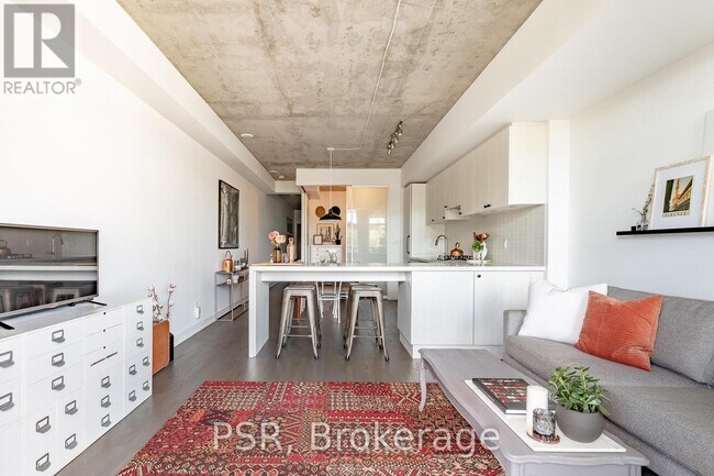 Photo - 109 Ossington Ave Unité 315