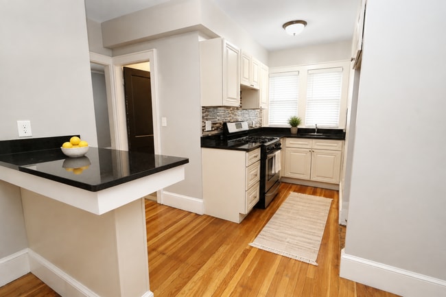 Photo - 7 Cedar St Unit 1