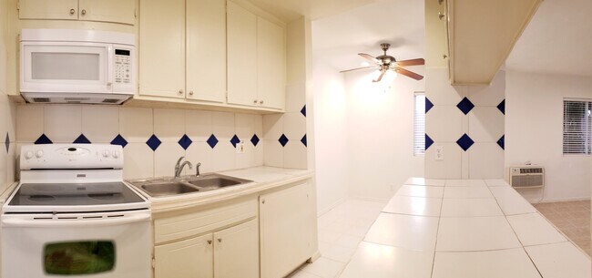 Photo - Cascade Pointe Apartments