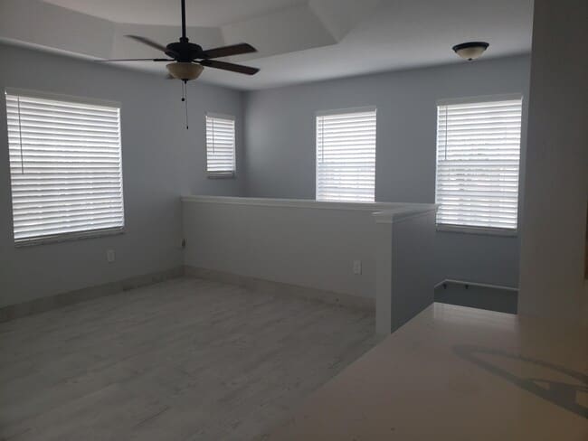 Photo - 1005 Belmont Pl Unit 1005