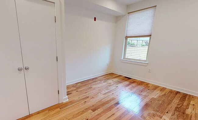 Photo - 1642 N Marshall St Unidad 1