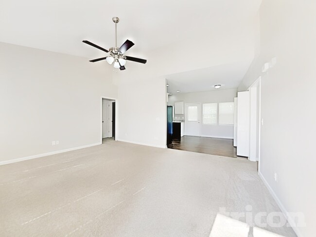 Photo - 2897 Shady Ln Ave