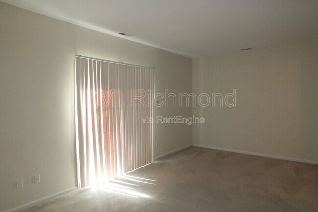 Photo - 1623 Congressional Ct