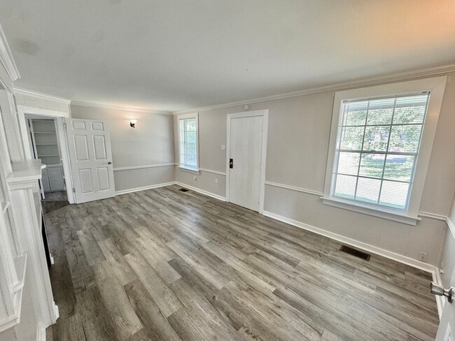 Photo - 1230 Garden Rd