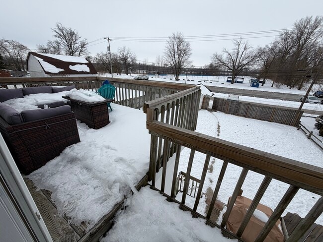Photo - 10815 Waterville St Unit Upper