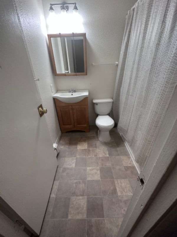 Photo - 635 10th Ave