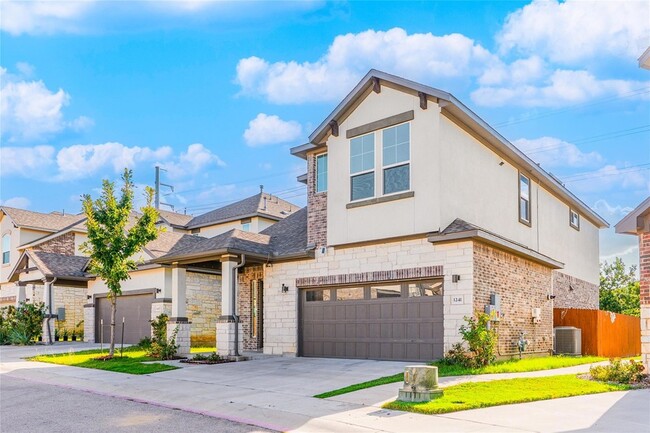 Photo - 1241 Summerbrooke Cir