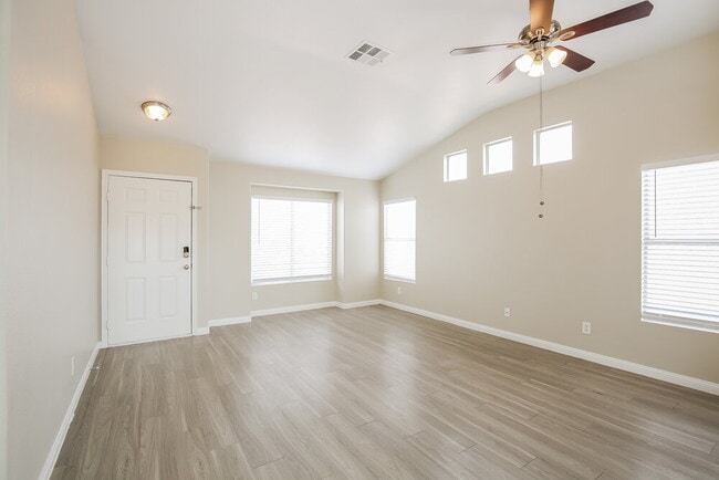 Photo - 3219 Panamint Ct