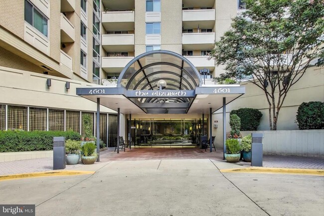 Building Photo - 4601 N Park Ave Unit 902-B Rental