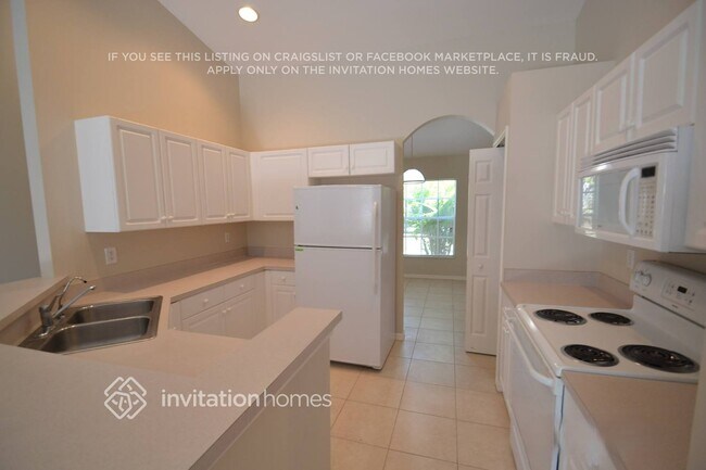 Photo - 1823 Sadnet Ln