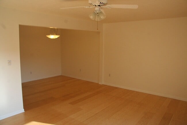 Living and dining room - 11015 Lake Ave Unit 8