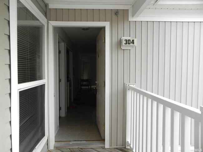 Photo - Room in Condo on Crab Orchard Dr