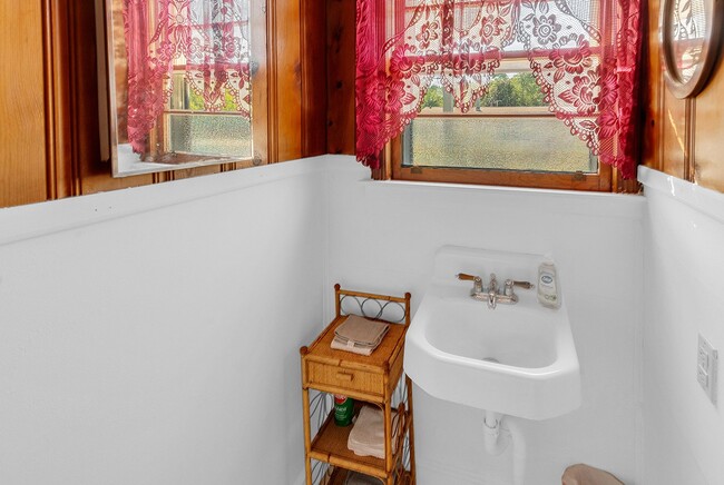 Photo - 39 Gates Way