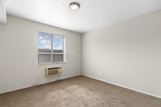 1BR BR