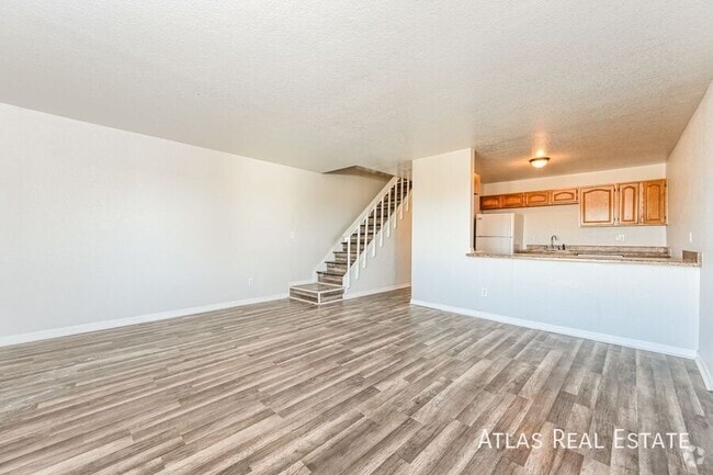 Building Photo - 3210 W Longfellow Pl Unit B Rental