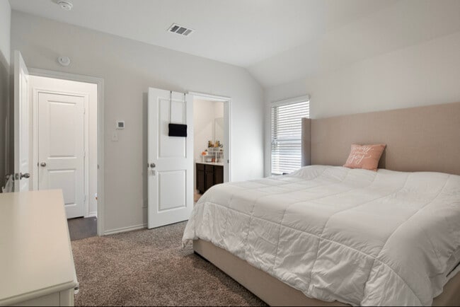 Photo - 3001 Glazner Dr