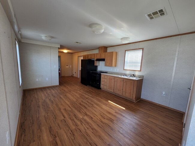 Photo - Bullard Mobile Home Park