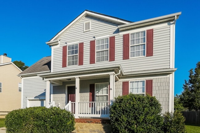 Photo - 15718 De Havilland Dr