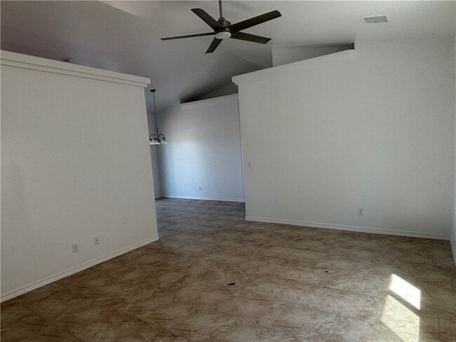 Photo - 2601 Chambers Ave