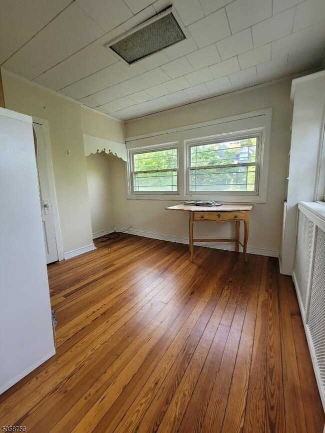 Photo - 71 Montclair Ave