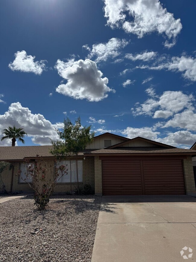 Building Photo - Updated Tempe home for Rent!