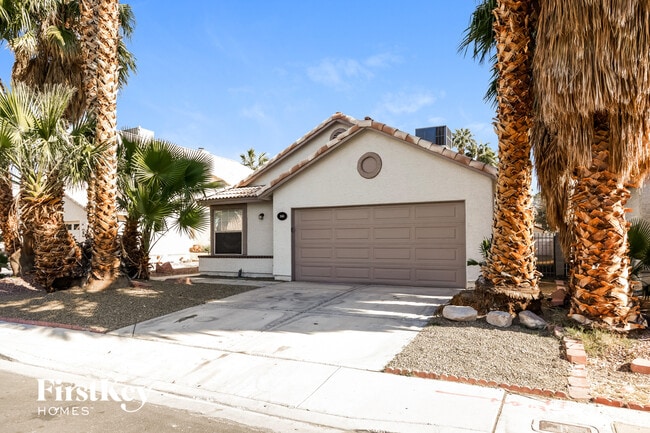 Photo - 1846 Green River St