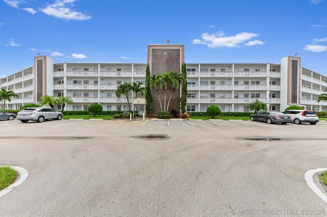 Building Photo - 4055 Wolverton C