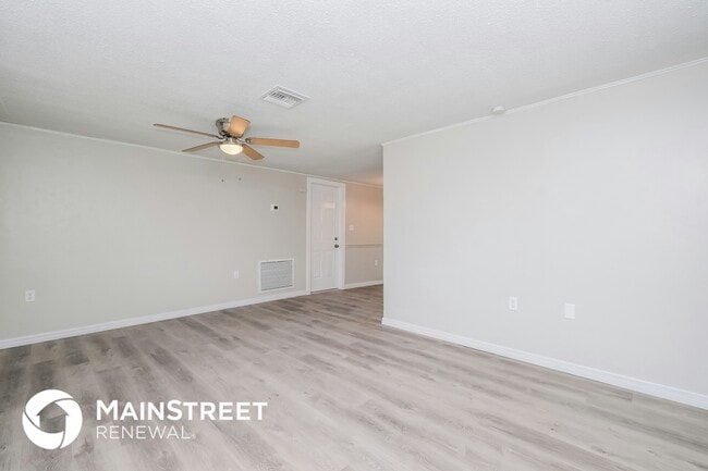Photo - 9211 Chatam Ln