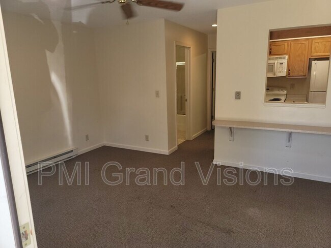 Photo - 1308 Arthur Ave Unit 9