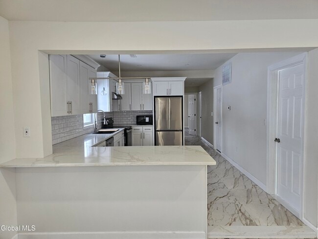 Photo - 489 Grooms Rd Unidad C