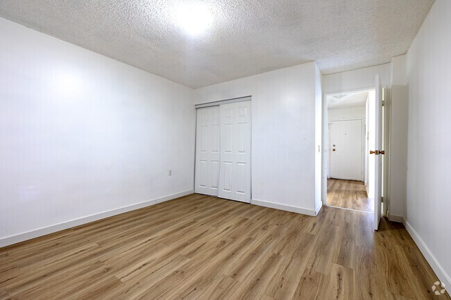 1BR, 1BA - 630 SF - Chambre - Applewood Village