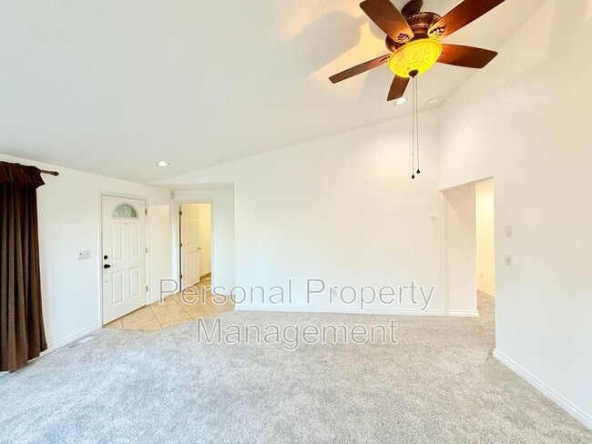 Photo - 13001 NE 89th St