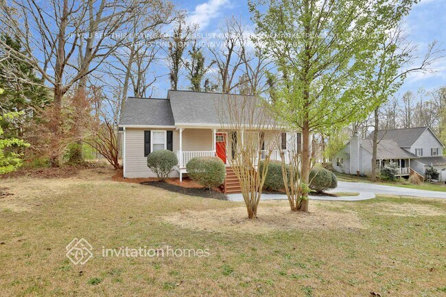 Photo - 282 Seals Dr