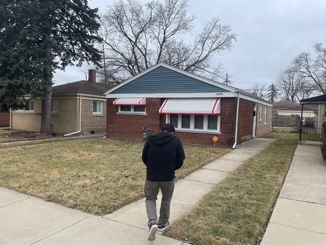 Photo - 12820 S Sangamon St