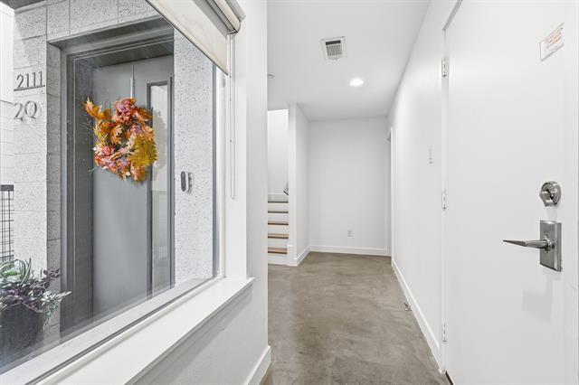 Photo - 2111 Bennett Ave Unidad 20