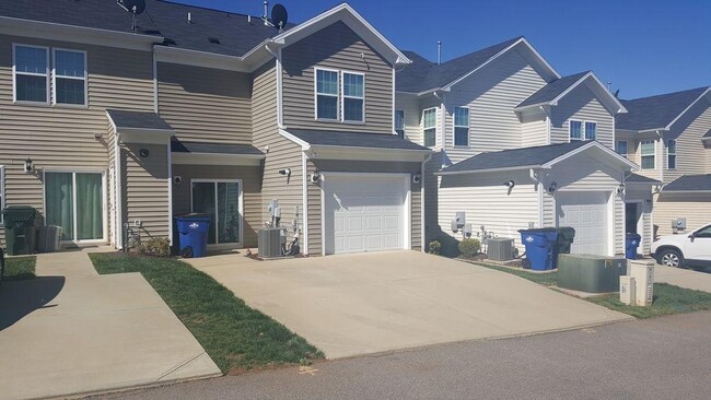 Photo - 1035 Ileagnes Rd