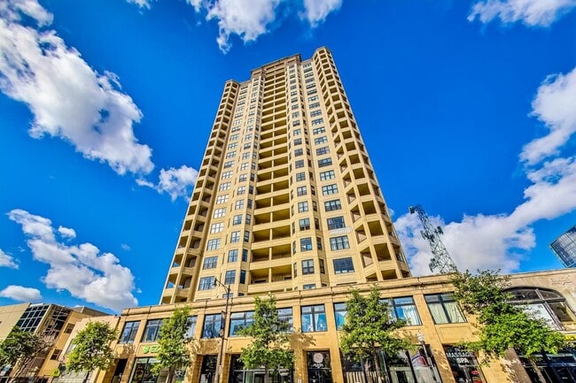 Photo - 1464 S Michigan Ave Unit Apt 1805