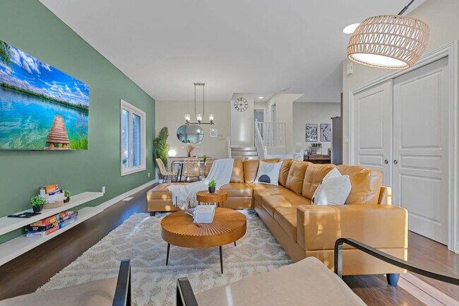 Photo - 115 Tuliptree Rd Unit ID1322494P