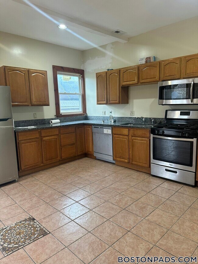 Photo - 10 Westminster Ave Unidad 3