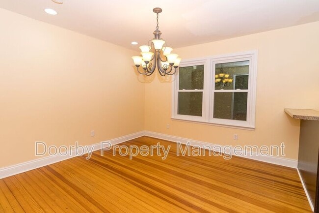 Photo - 1123 John Ross Rd