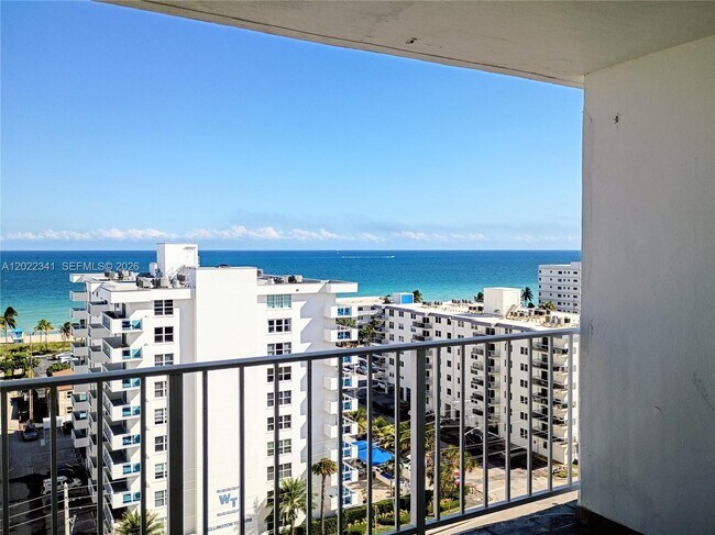 1410 S Ocean Dr Unit 1208
