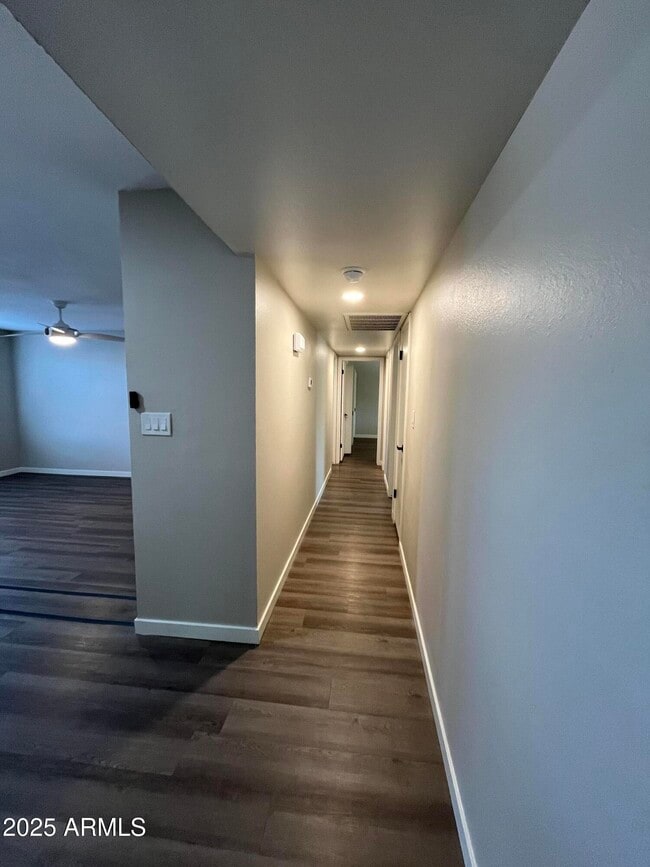 Photo - 10801 N 43rd Dr