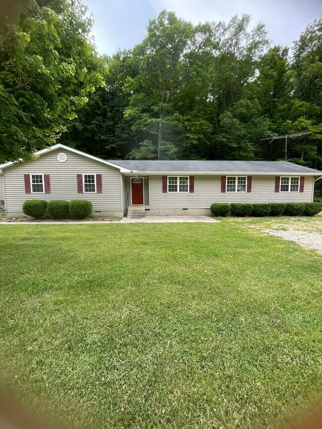 Building Photo - Spacious Four-Bedroom Home in Hurricane