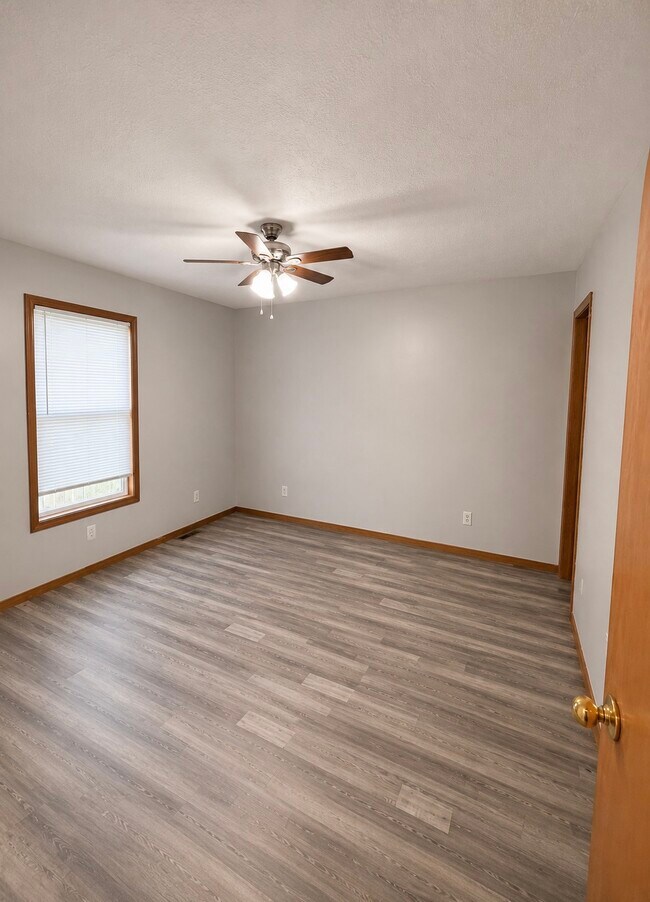 Photo - 1607 N Grant Ave