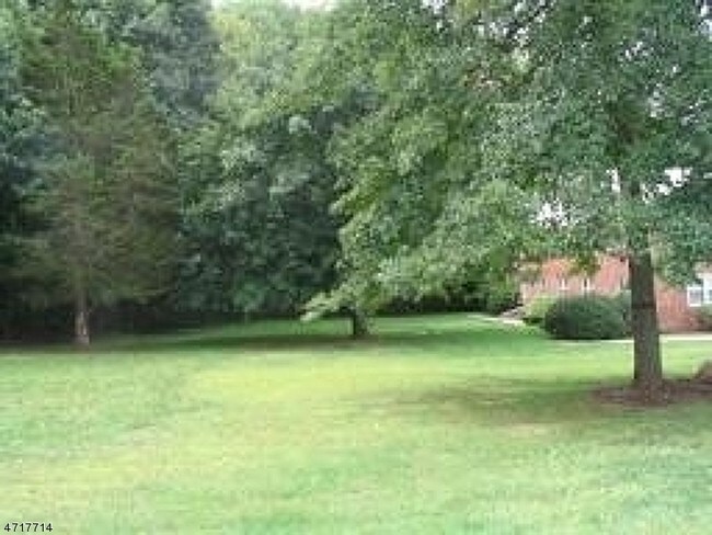680 NJ-15 Unit 28