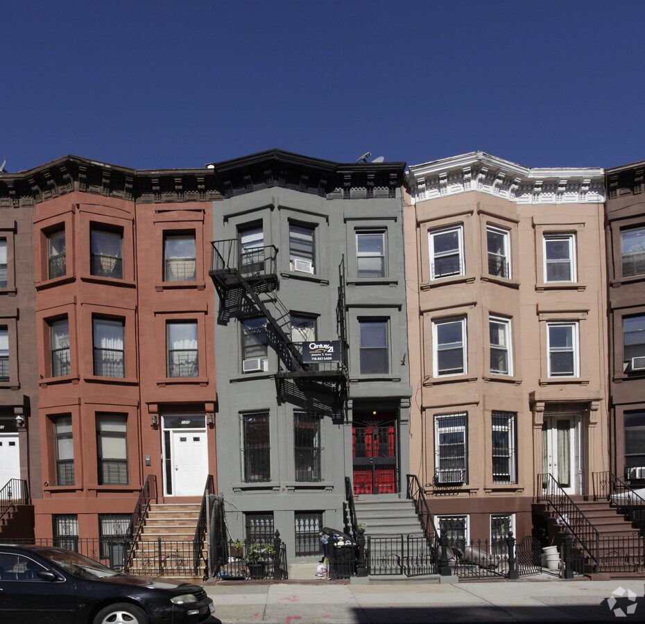 Photo - 107 Jefferson Ave