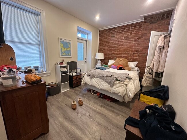 Photo - 1616 Beacon St