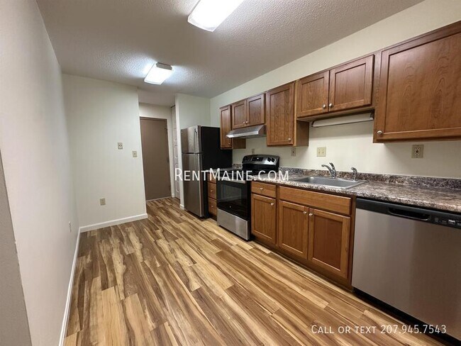 Photo - 8g Longrale Park-
