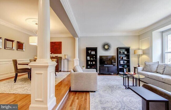 Photo - 9936 Foxborough Cir